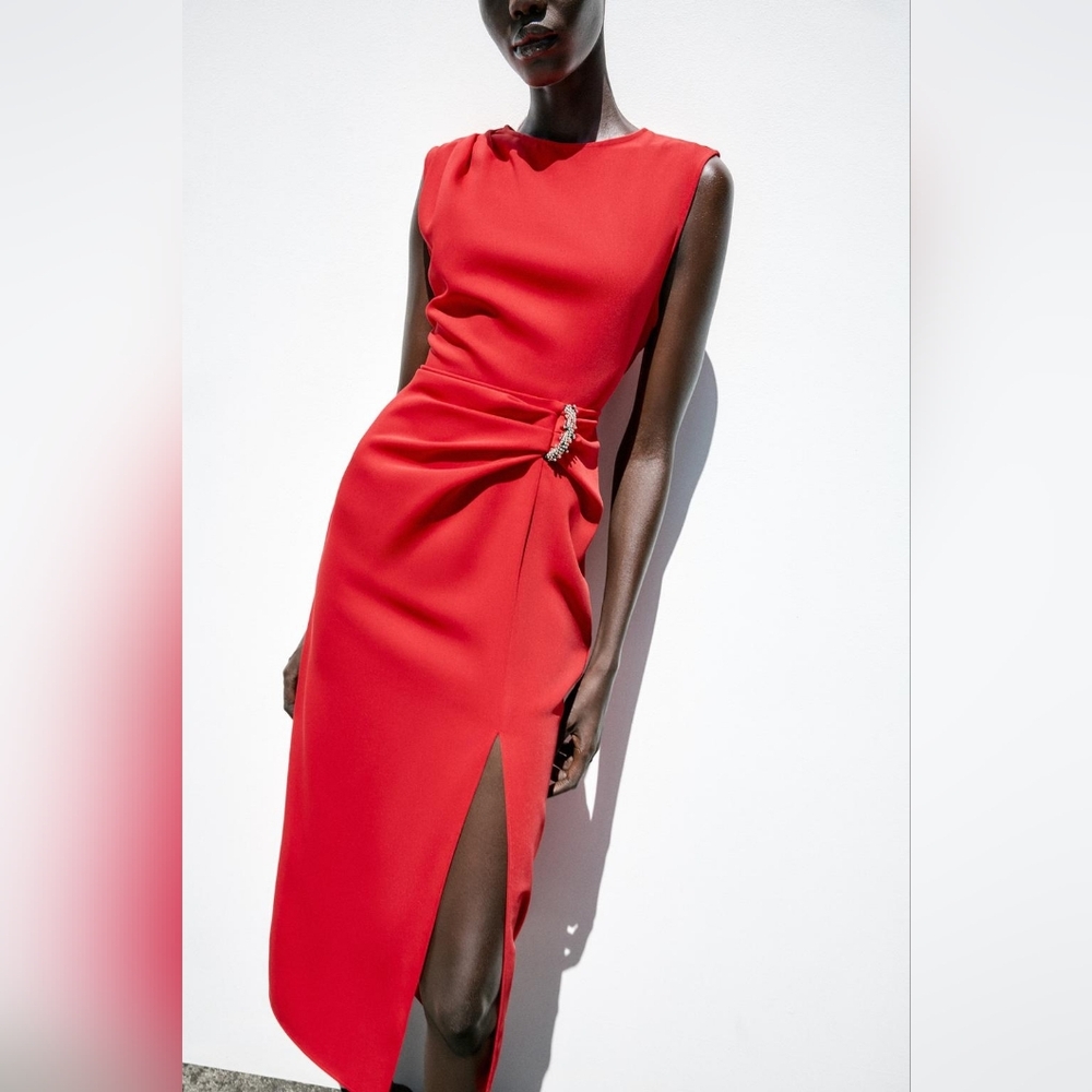 MIDI RED DRESS WITH HARDWARE SIZE M - Picture 6 of 10
